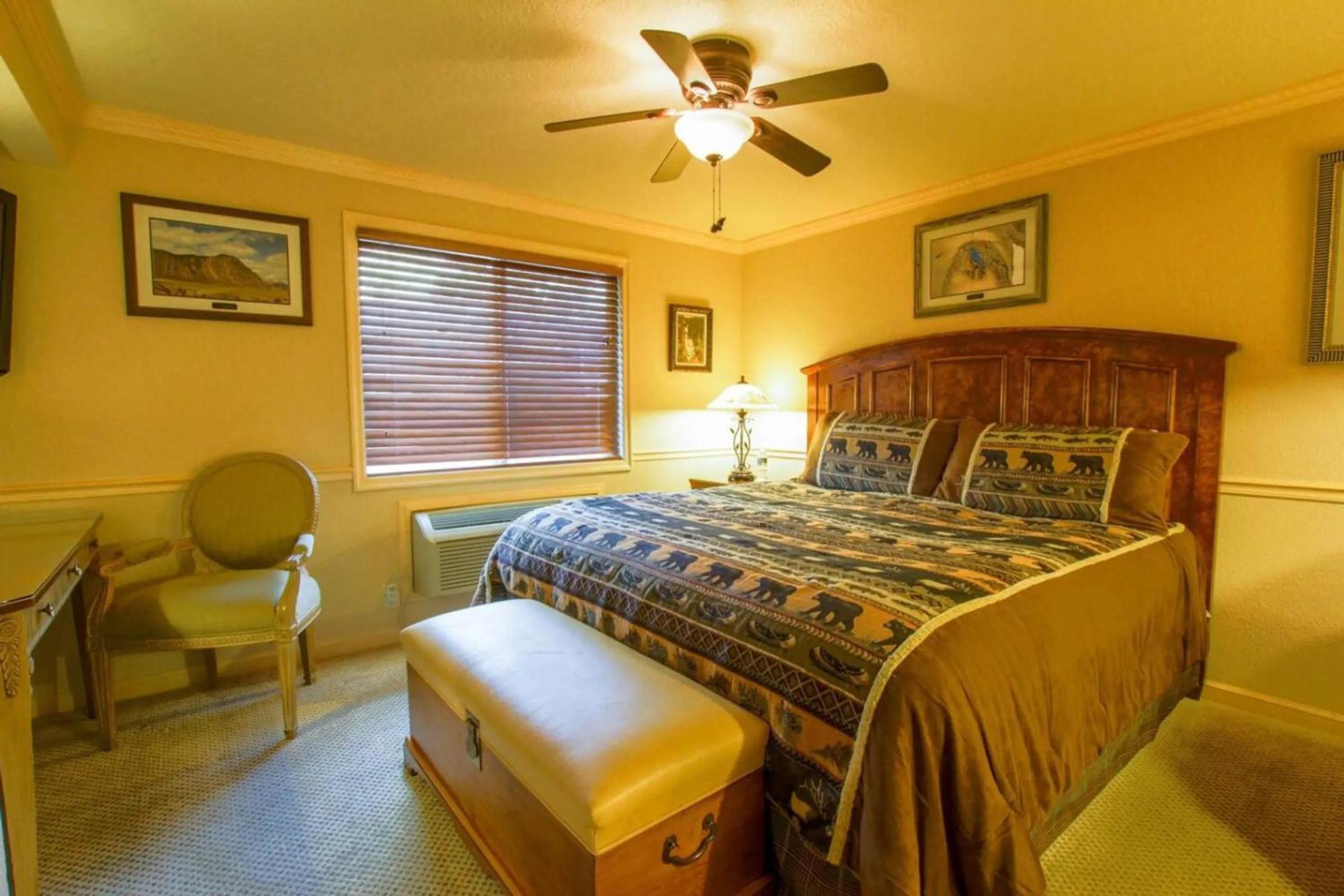 Yellowstone Gateway Inn Гардинър Екстериор снимка