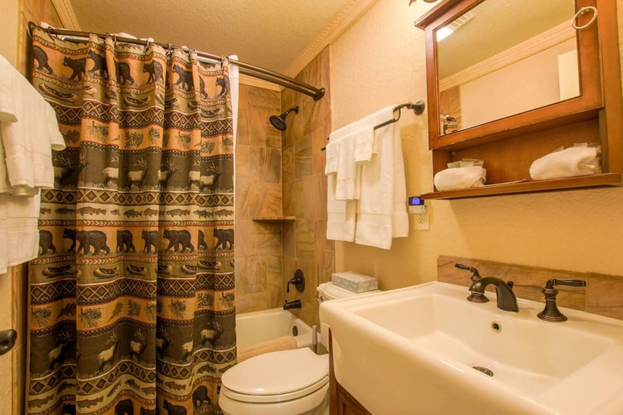 Yellowstone Gateway Inn Гардинър Екстериор снимка