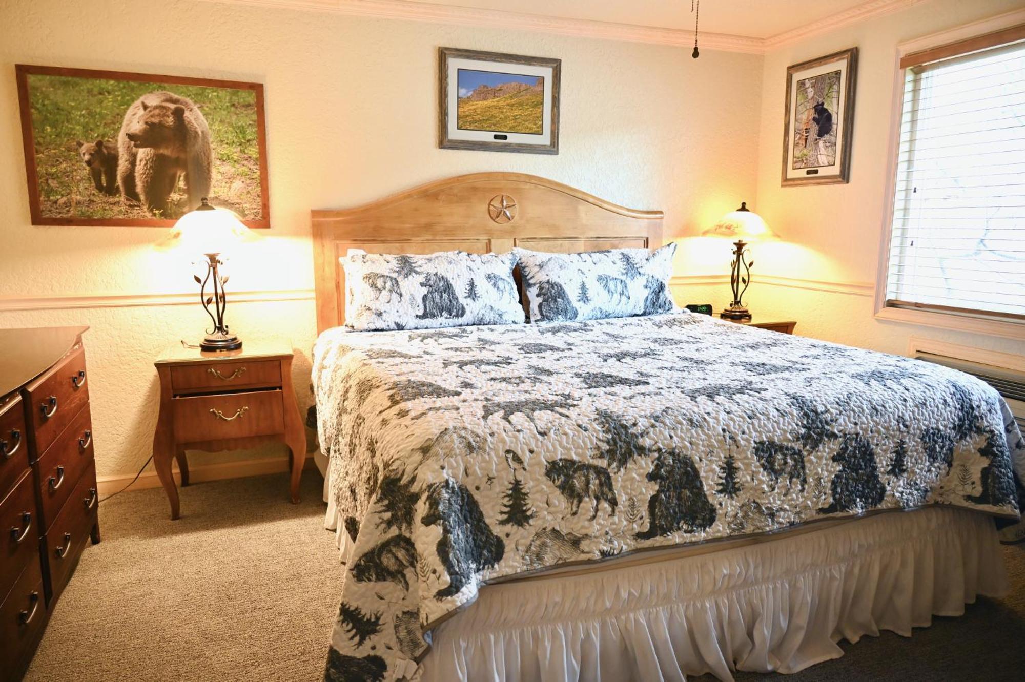 Yellowstone Gateway Inn Гардинър Екстериор снимка