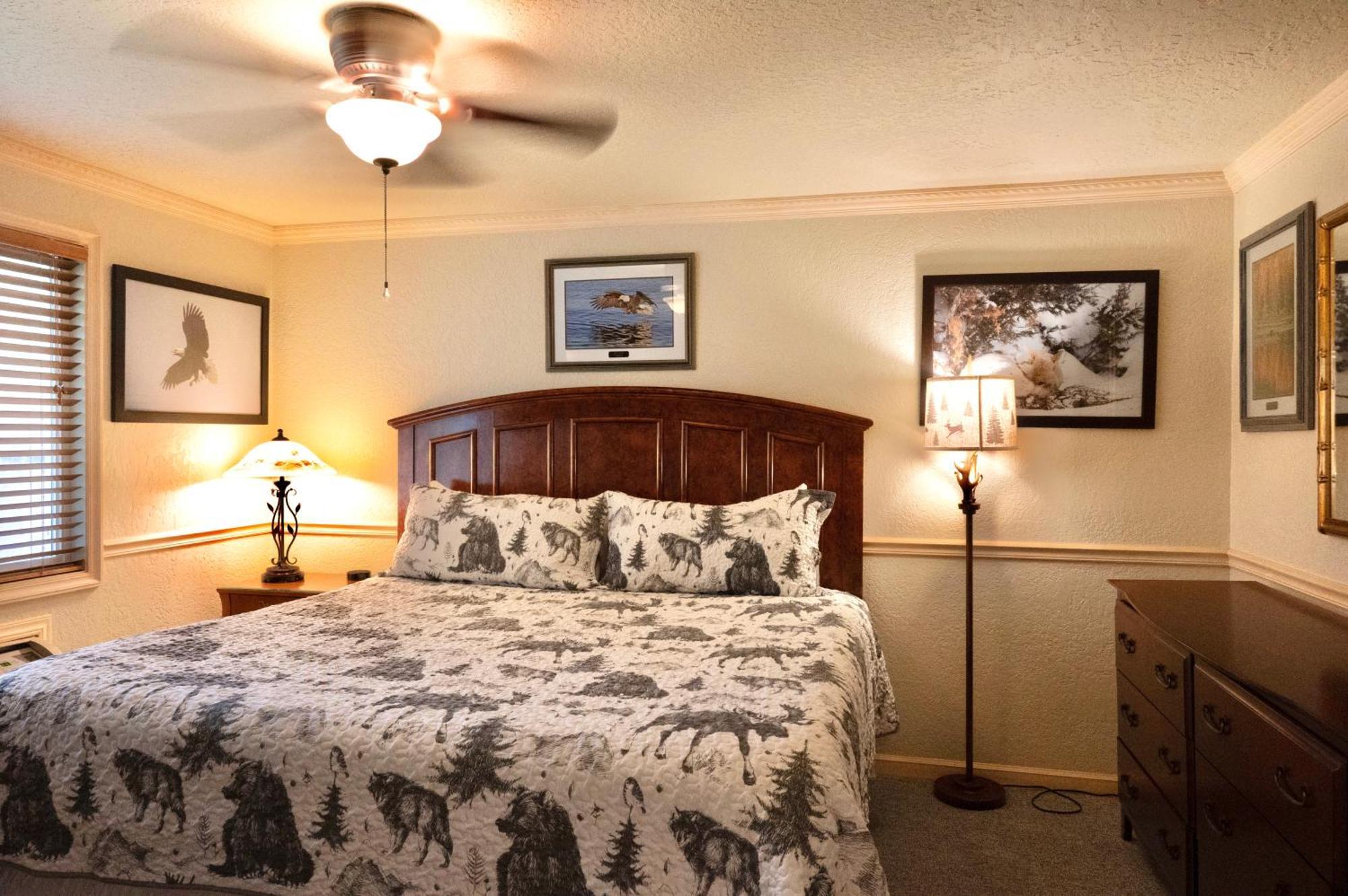 Yellowstone Gateway Inn Гардинър Екстериор снимка