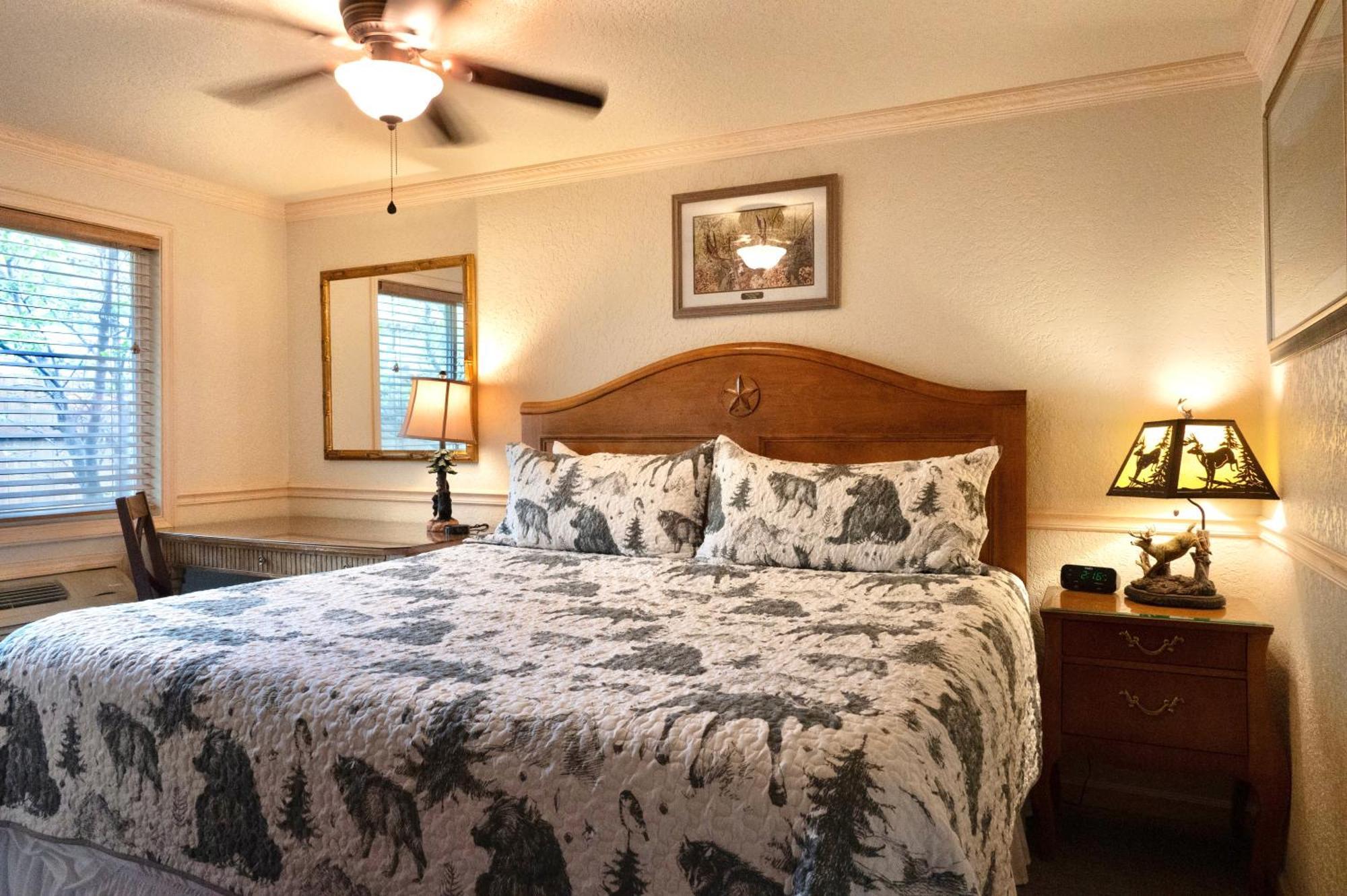 Yellowstone Gateway Inn Гардинър Екстериор снимка