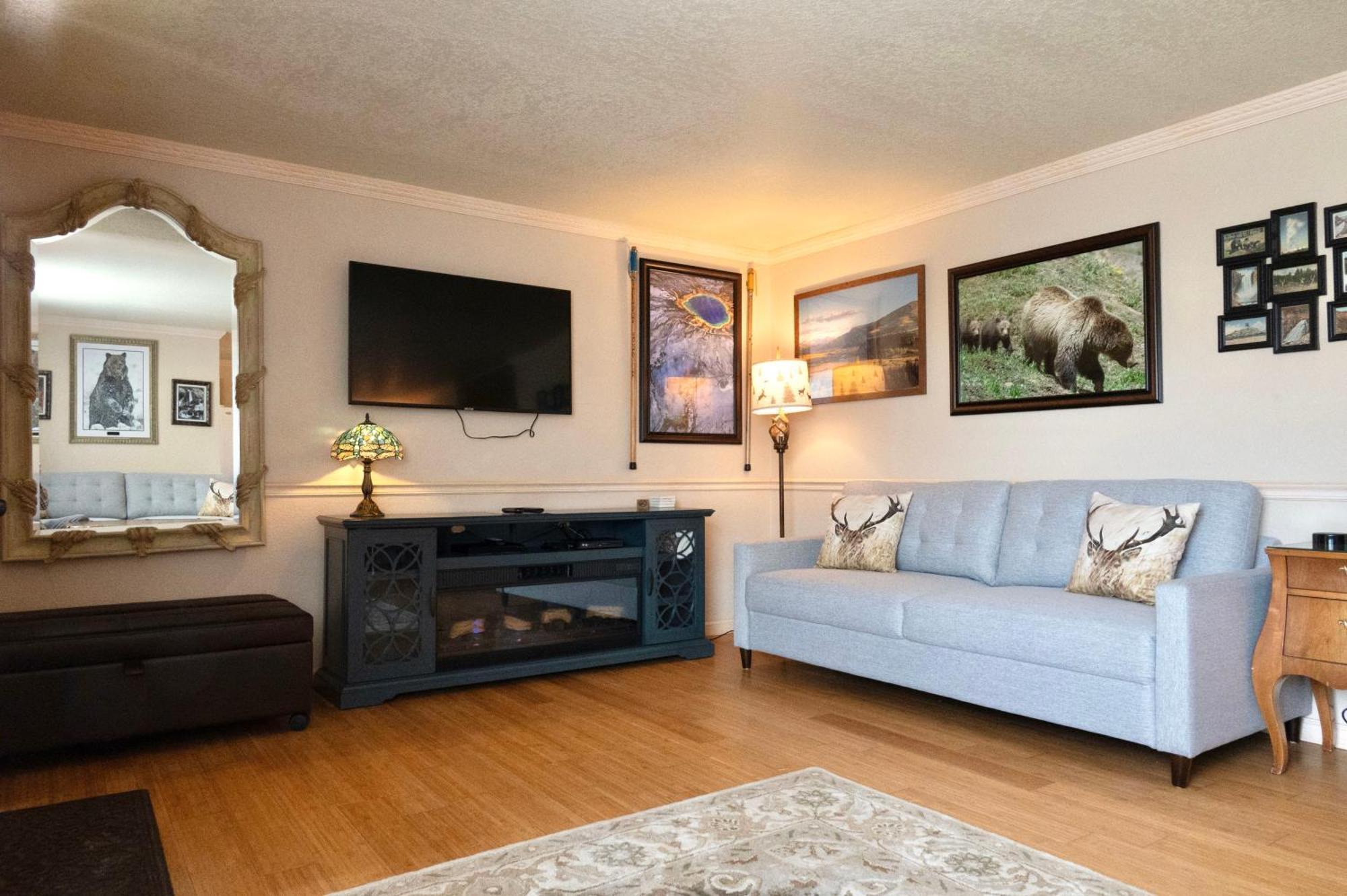 Yellowstone Gateway Inn Гардинър Екстериор снимка